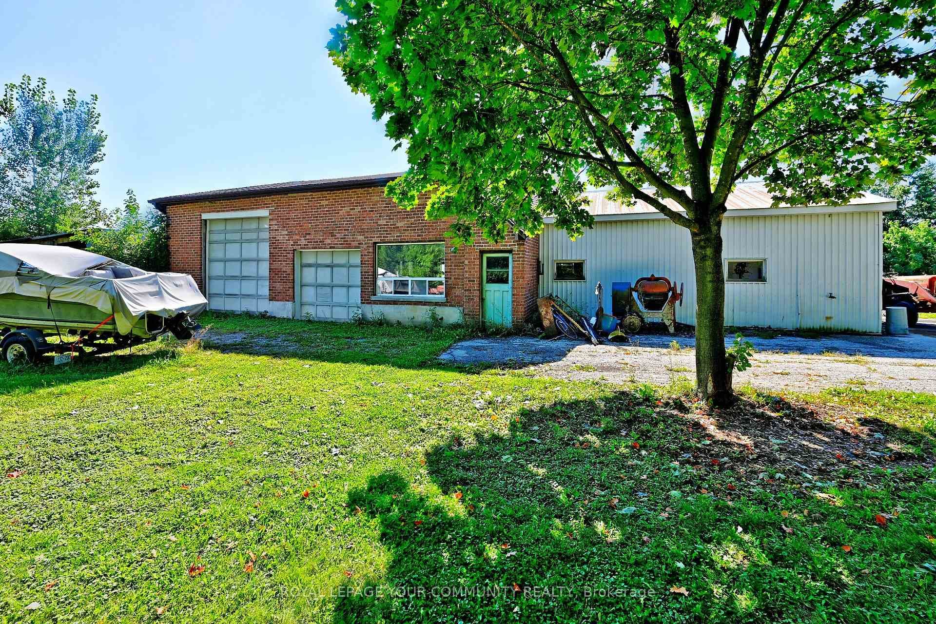 11651 Warden Avenue photo 31