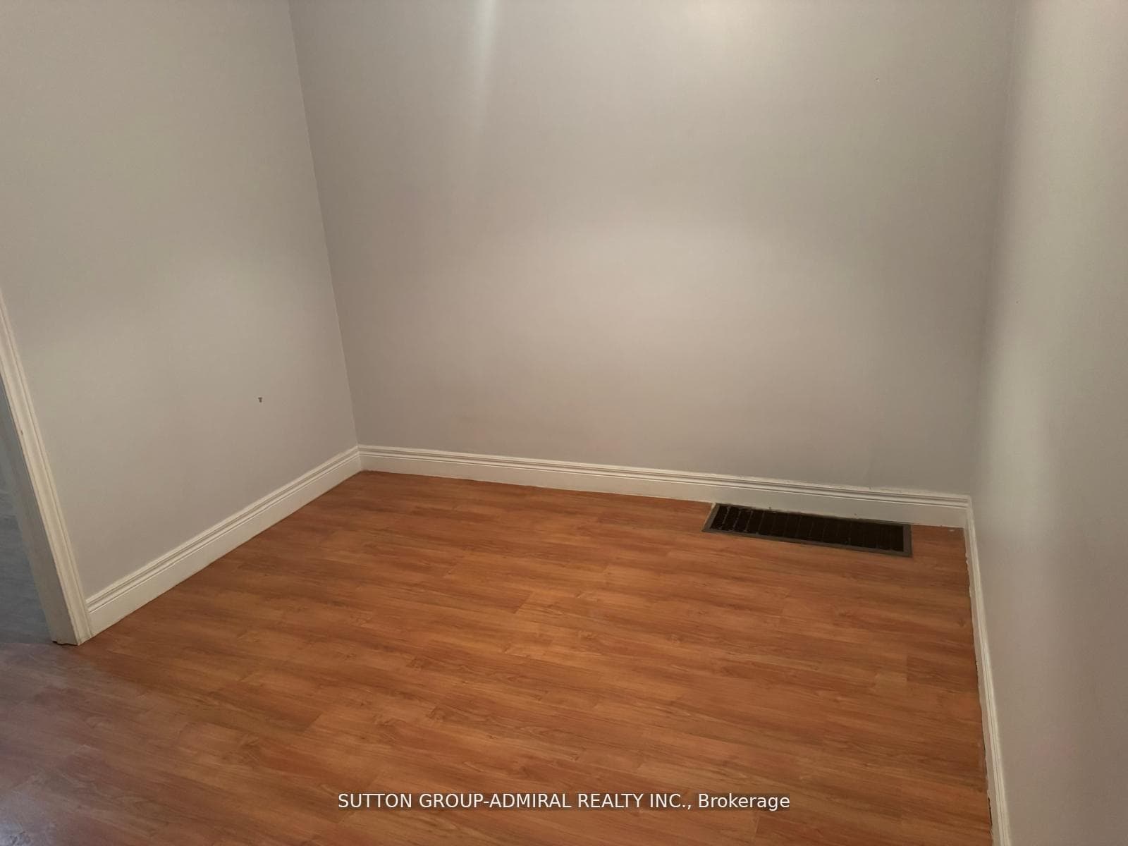 27 Shudell Avenue photo 10