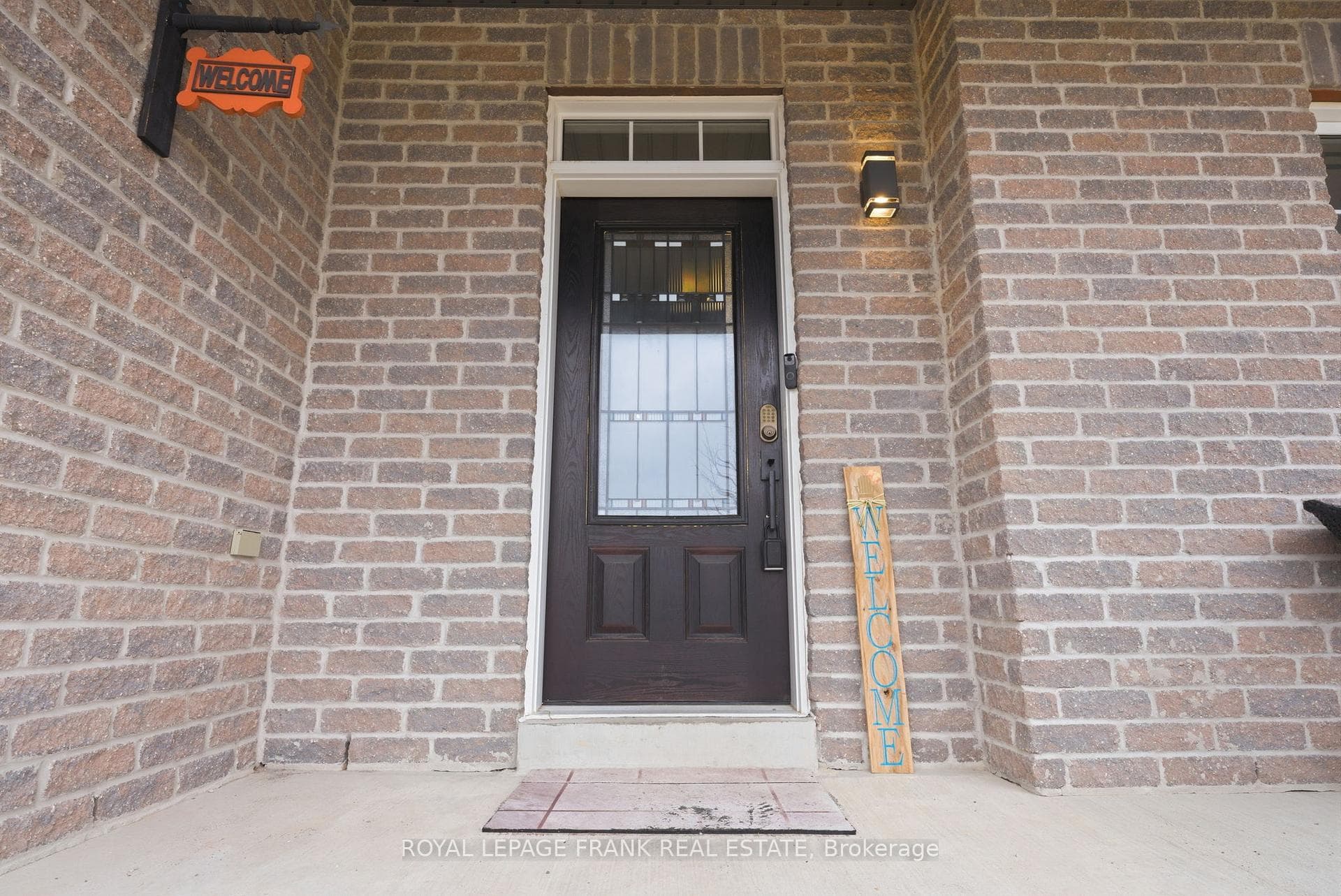 8 Kyle Court photo 5