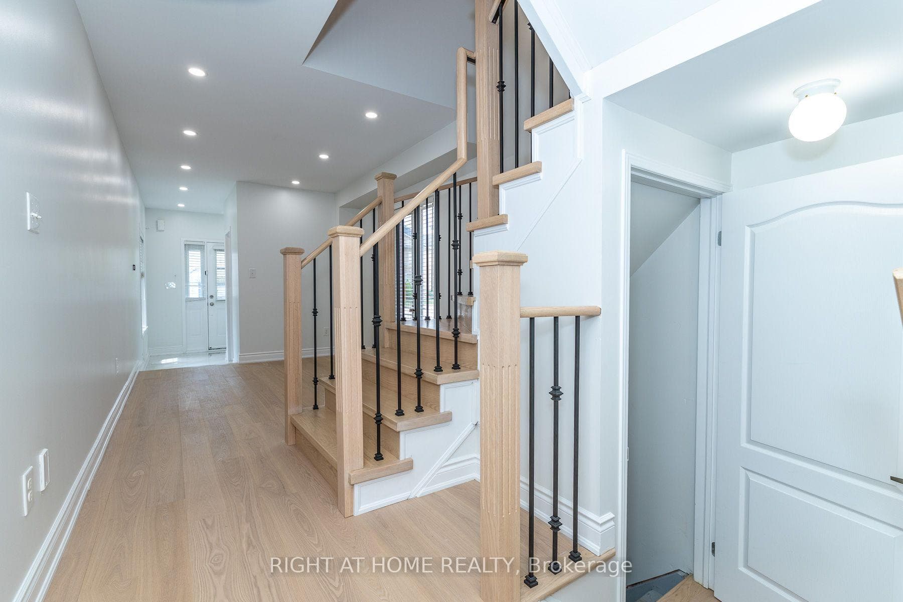 4694 Thomas Alton Boulevard photo 38