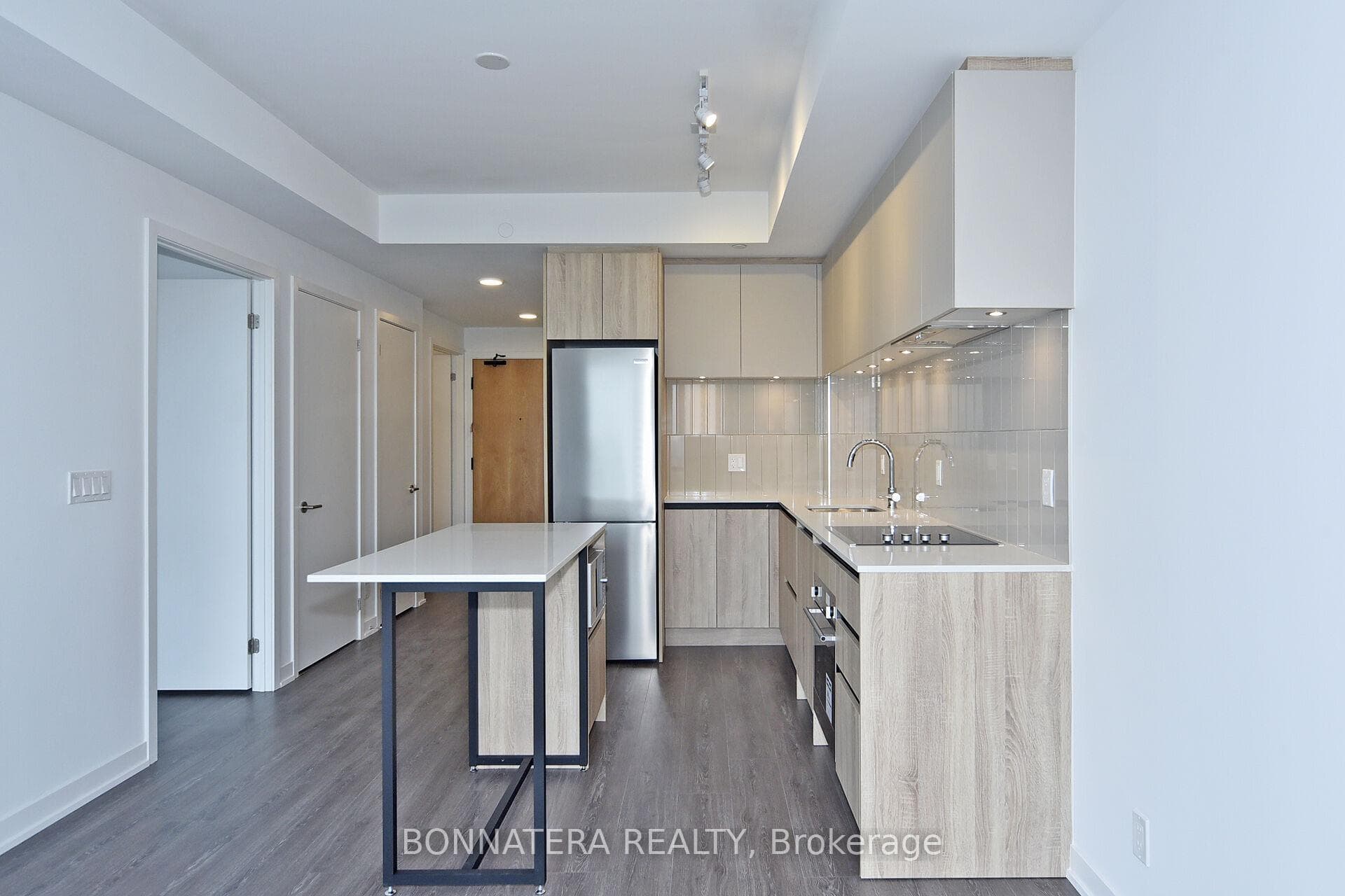 7950 Bathurst Street Unit B1908 photo 34