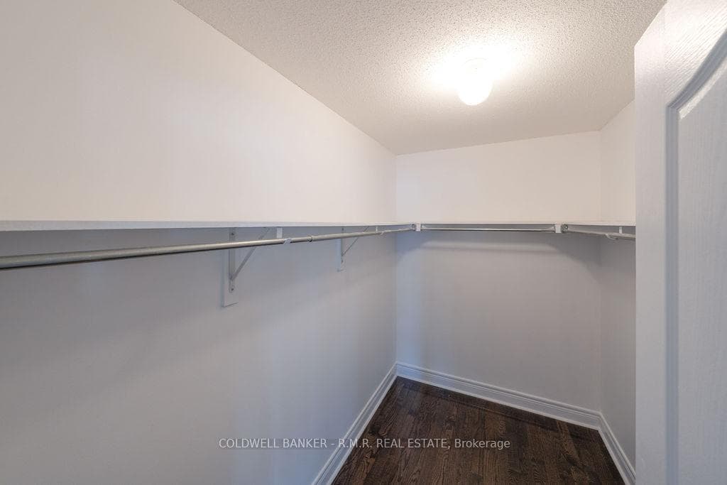 8 Valley Vista Drive photo 39