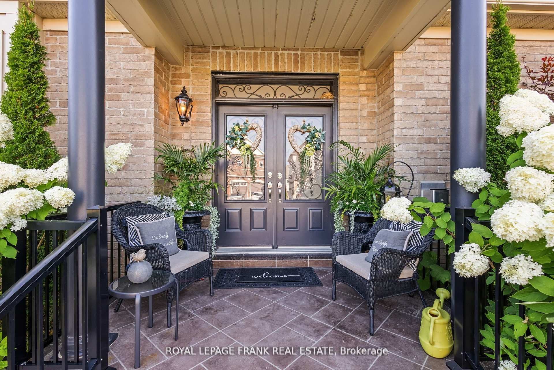 80 Courtney Street photo 5
