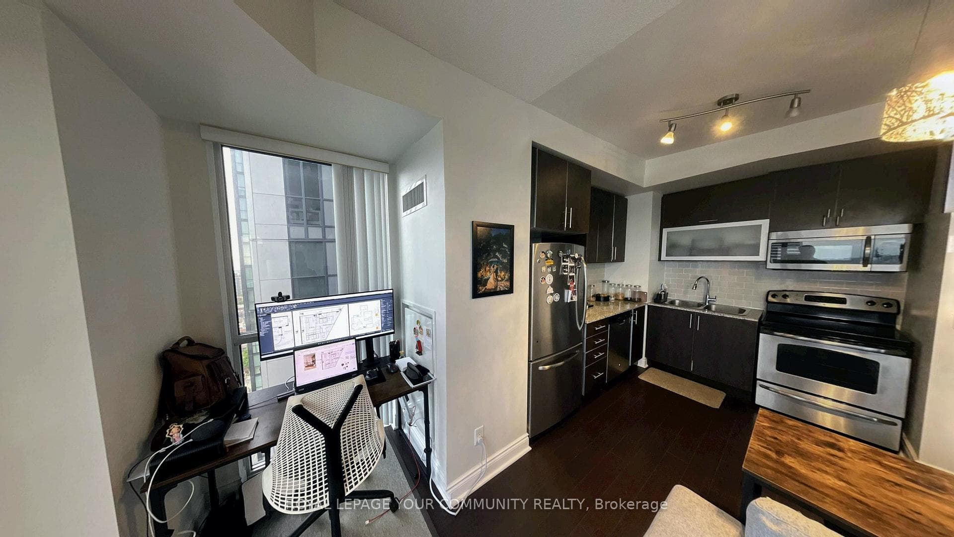 28 Ted Rogers Way Unit 3012 photo 4