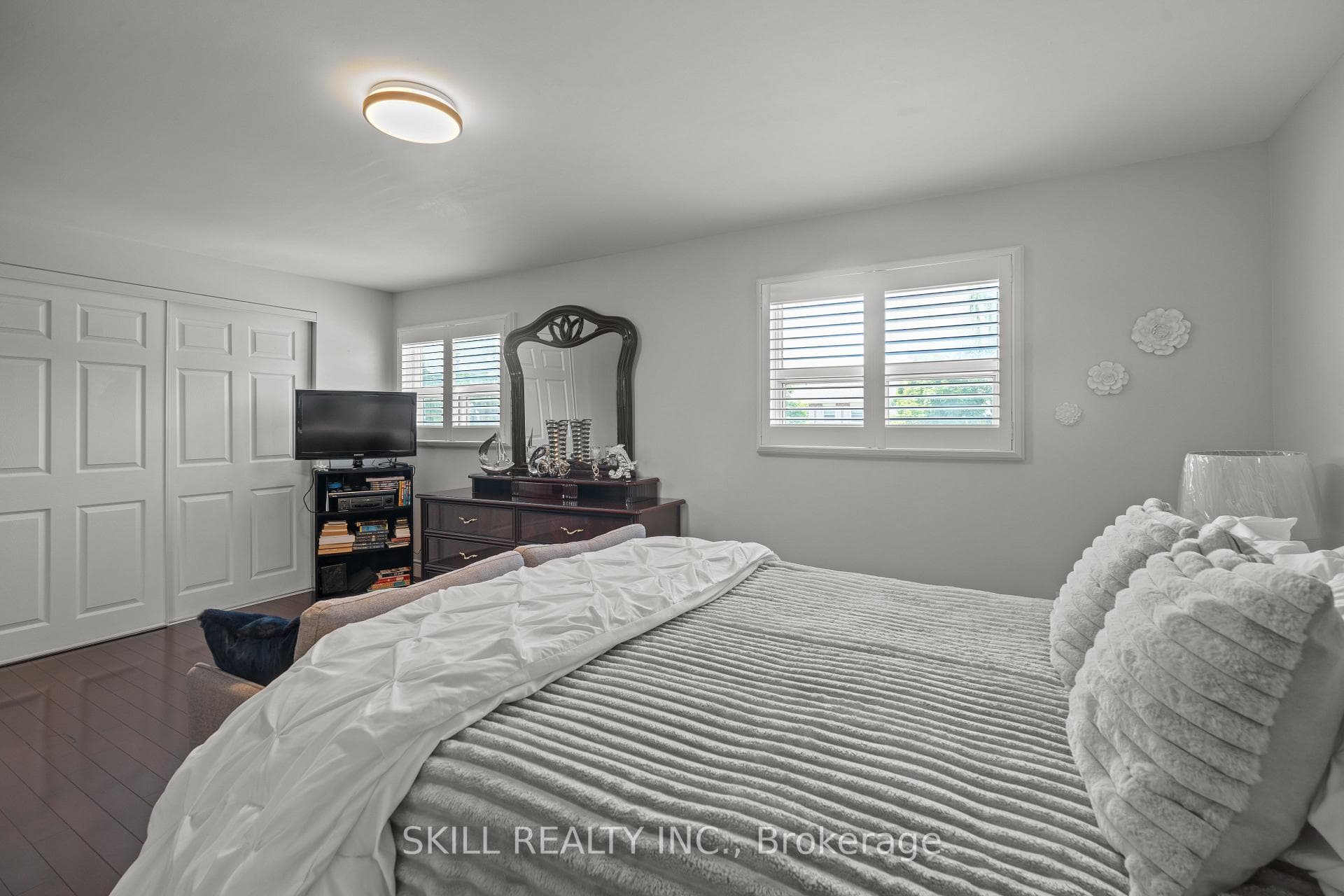 71 Briarwood Avenue photo 22