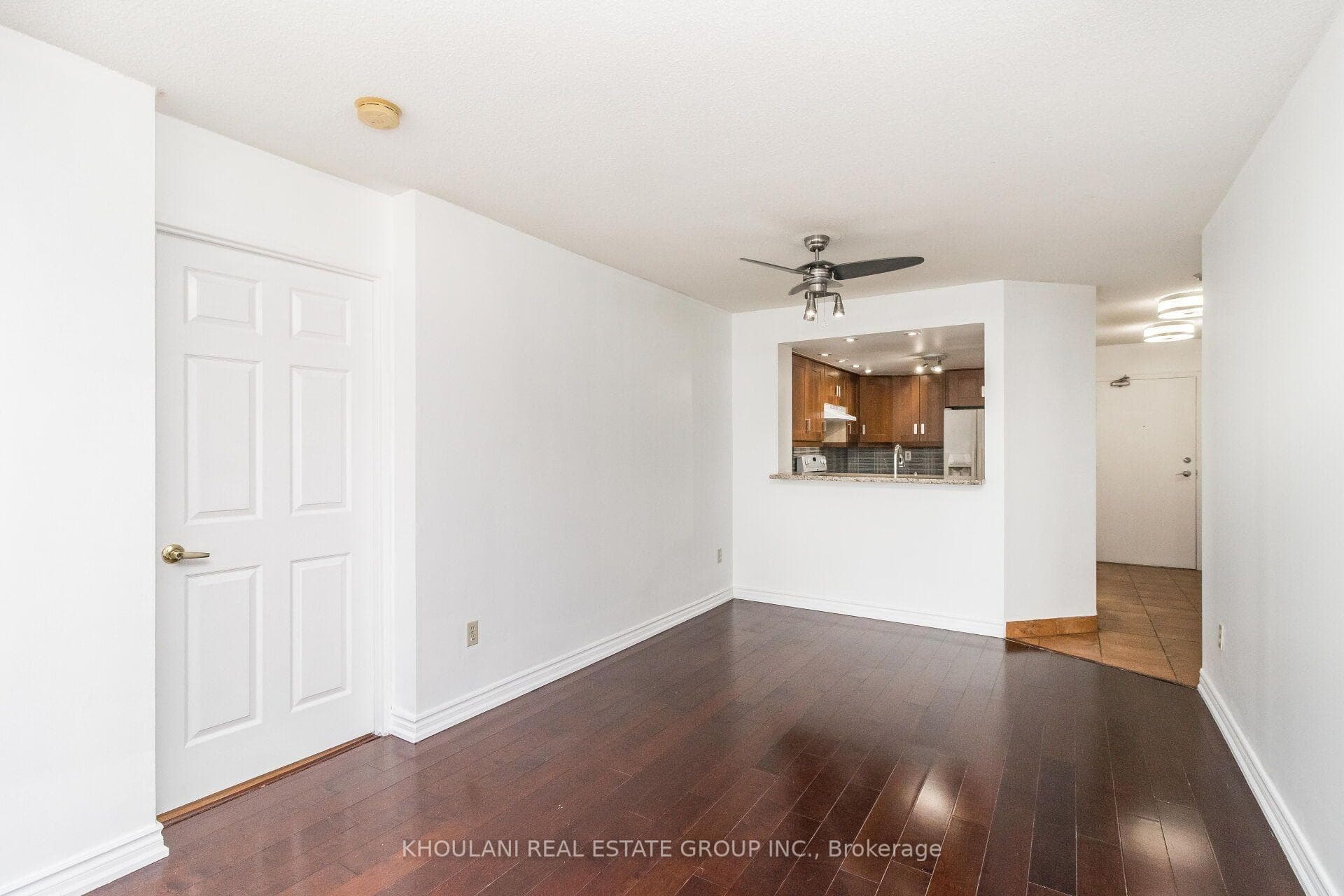 335 Webb Drive Unit 2006 photo 18