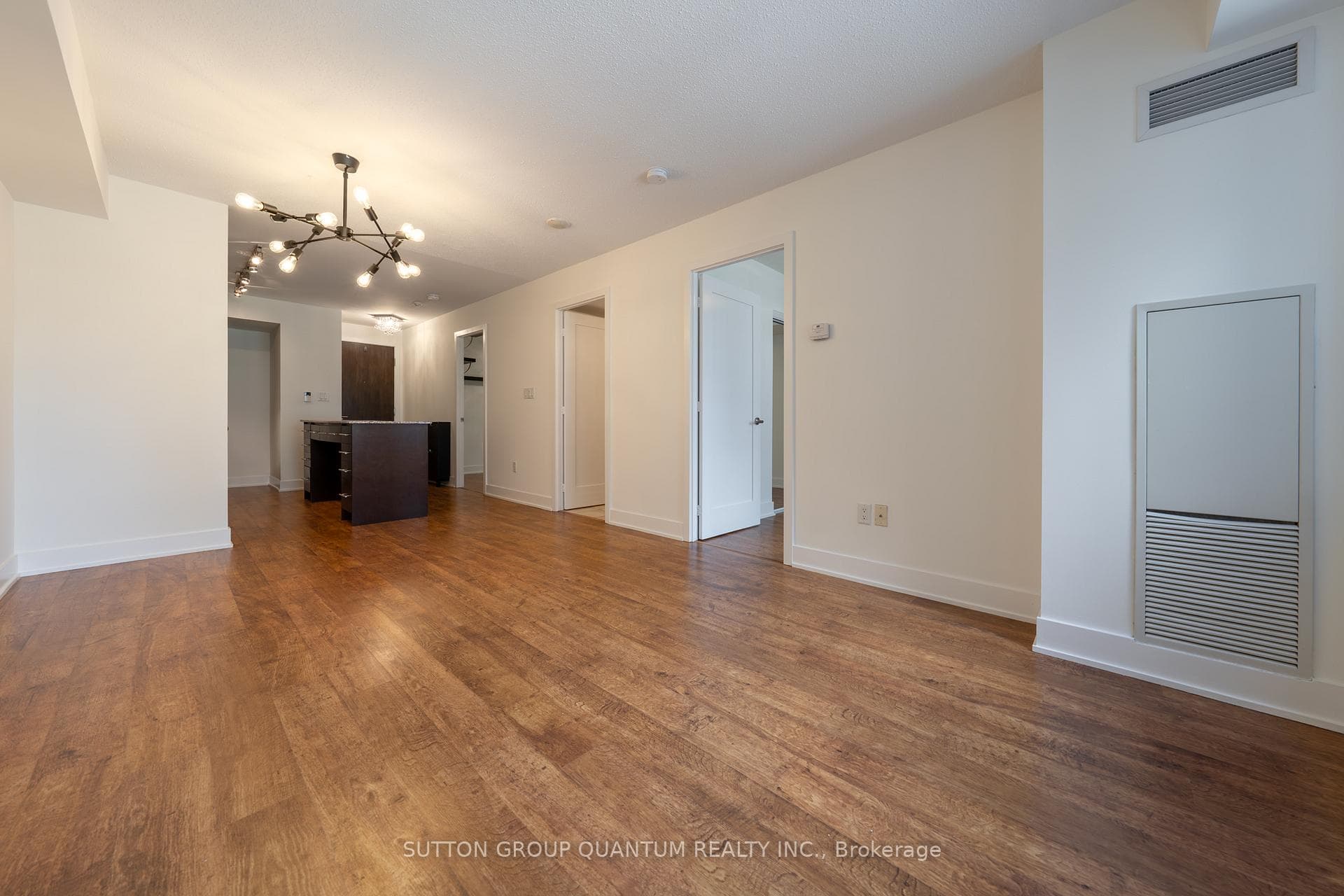 Living and Dining Area