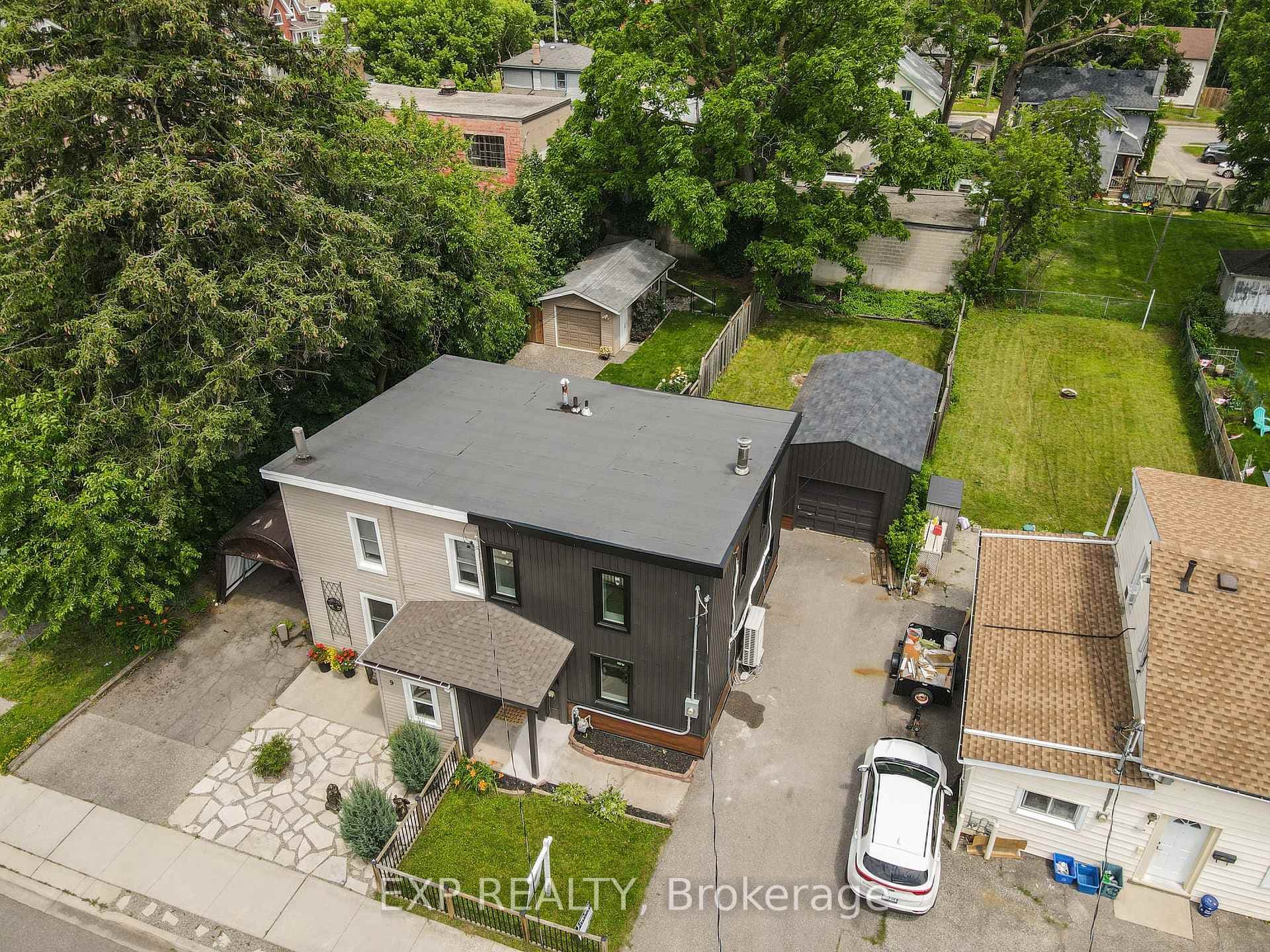 11 Davidson Street photo 28
