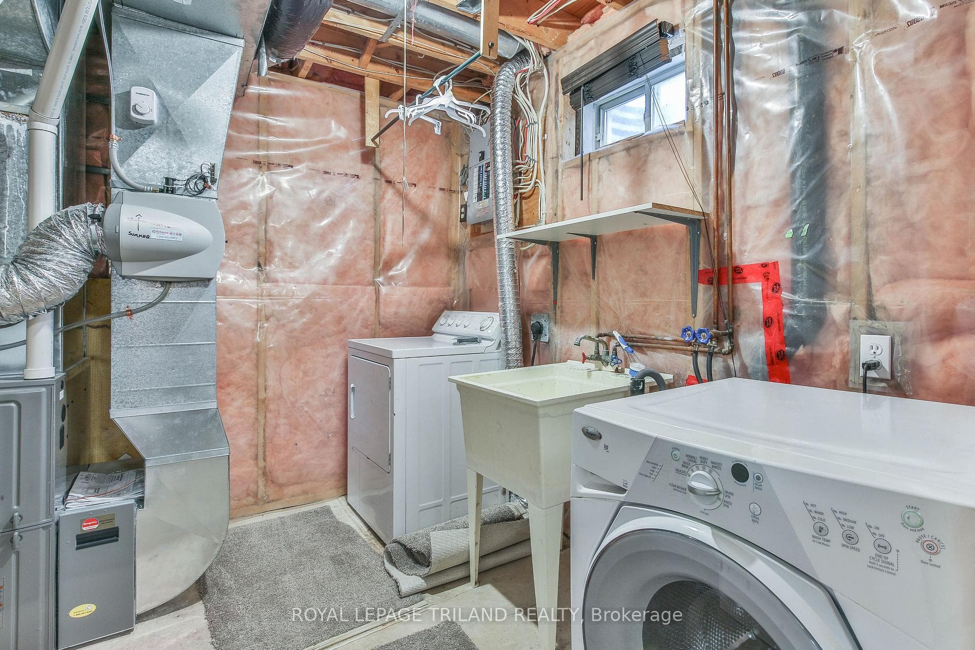 952 THISTLEDOWN Way photo 38