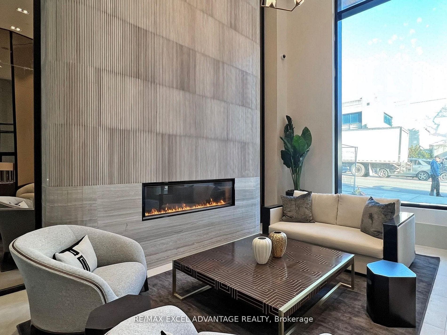 2020 Bathurst Street Unit 1012 photo 17