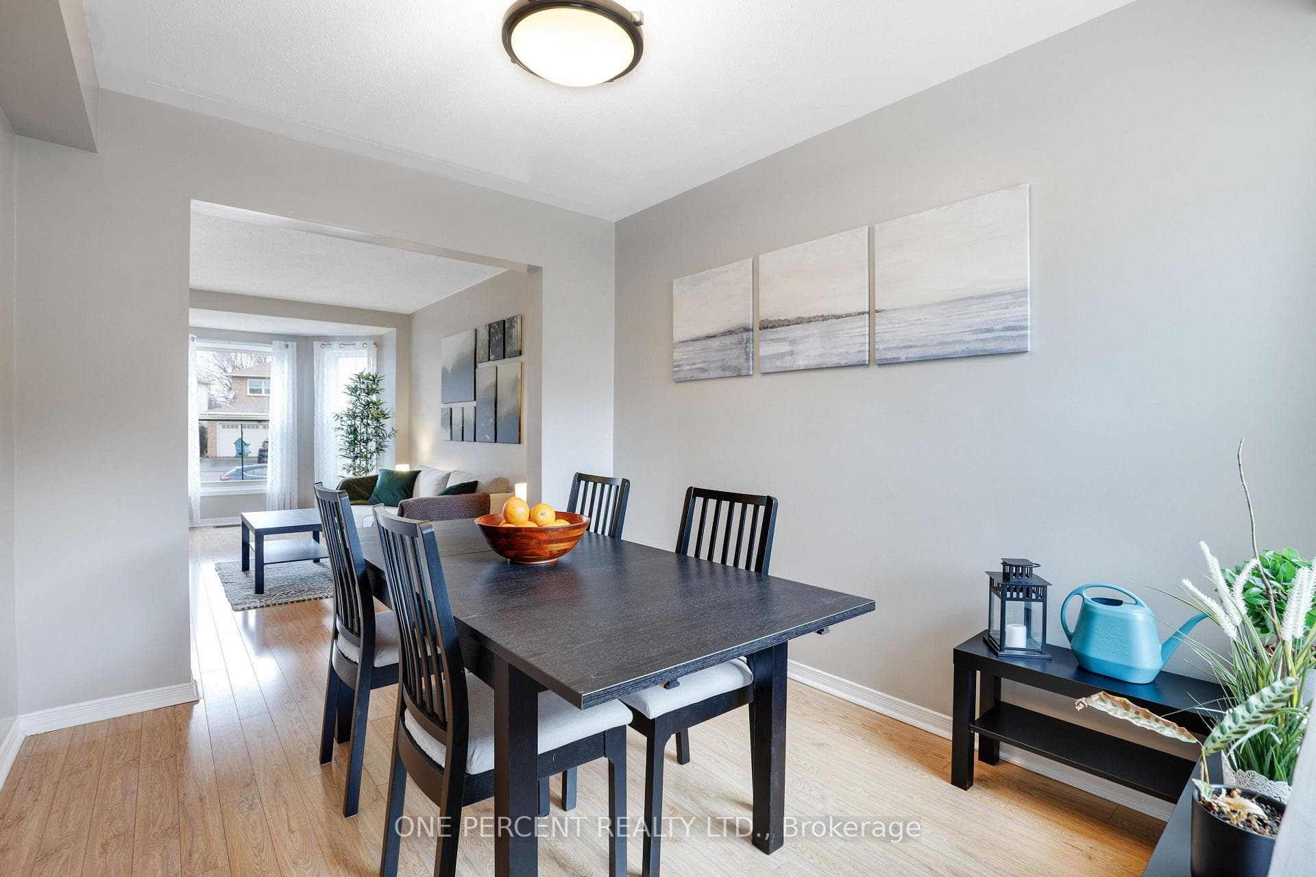 1570 Champneuf Drive photo 14