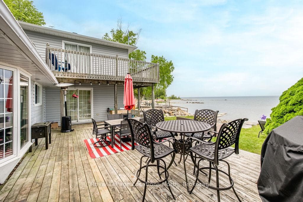 2222 Shore Lane photo 9