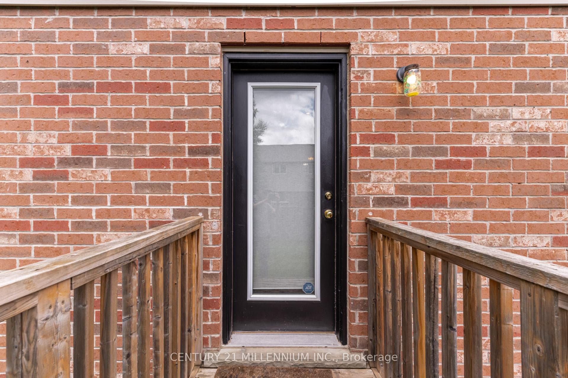 217 King Street Unit Upper photo 17