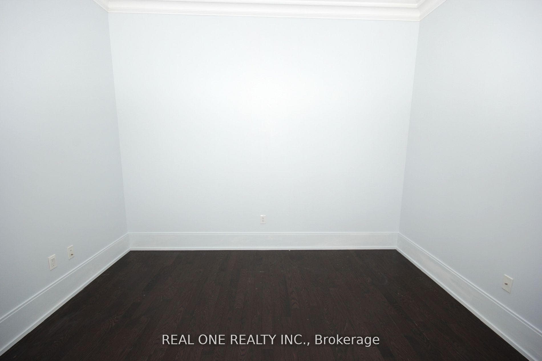 70 Roehampton Avenue Unit 2418 photo 11