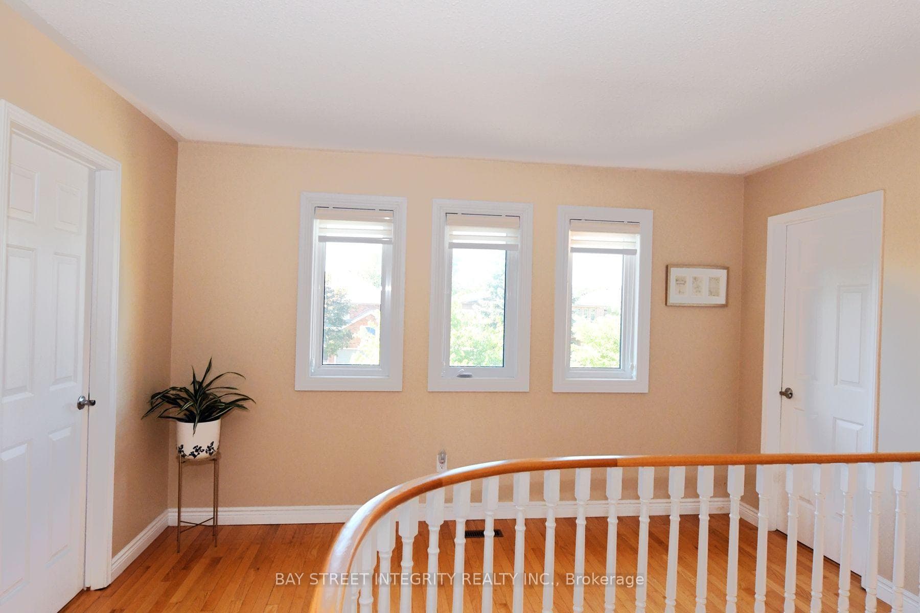 1213 Rosethorne Road photo 27
