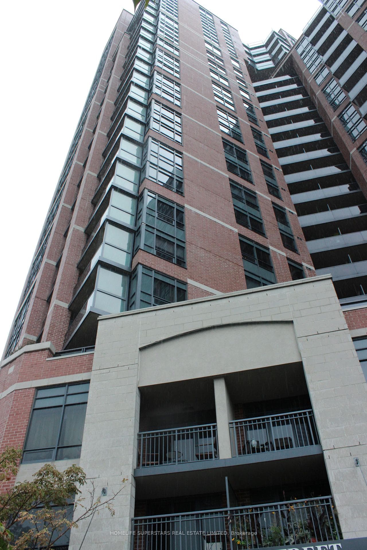 60 Heintzman Street Unit 1716 photo 1