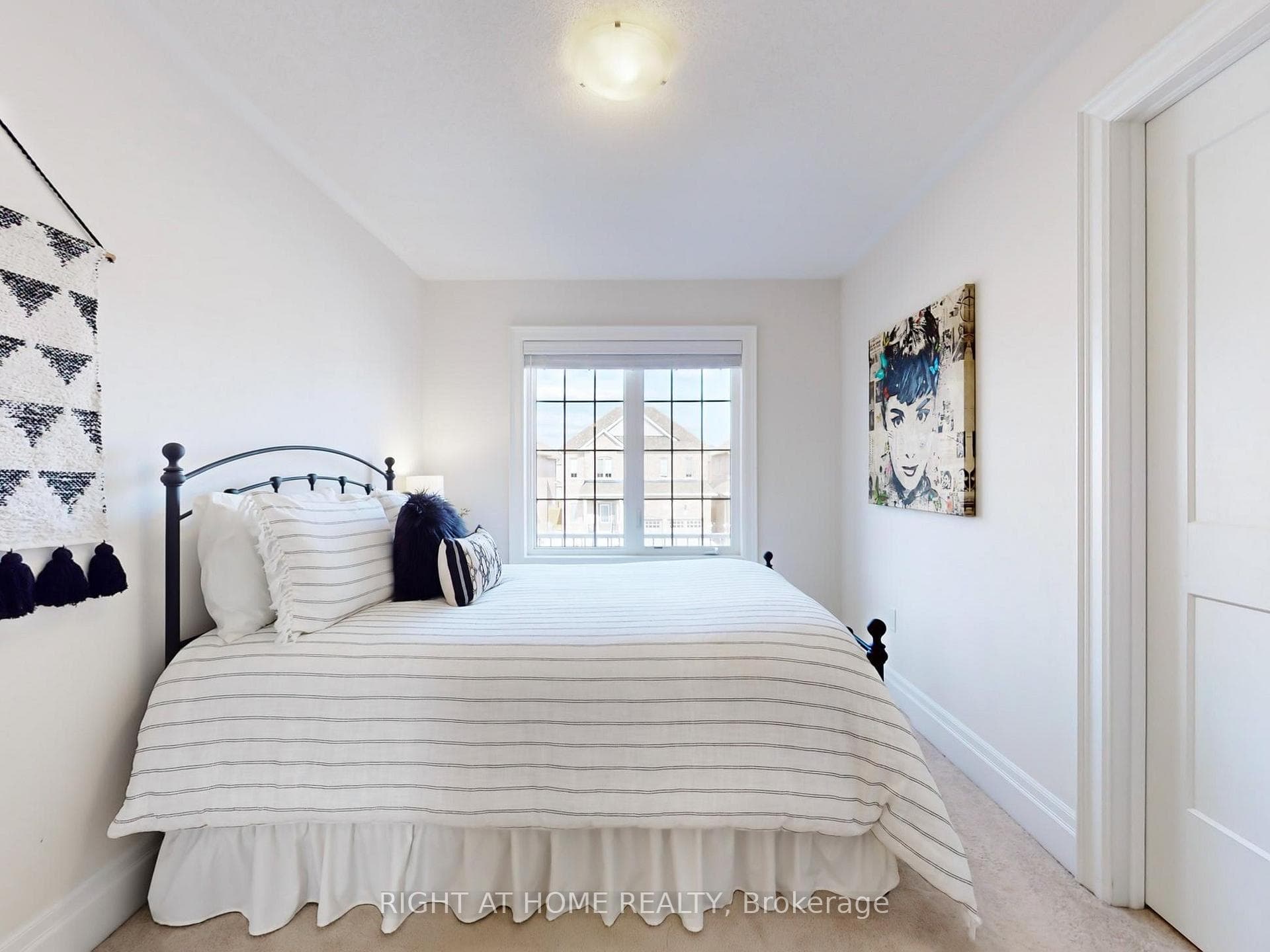 42 Albert Christie Street photo 30