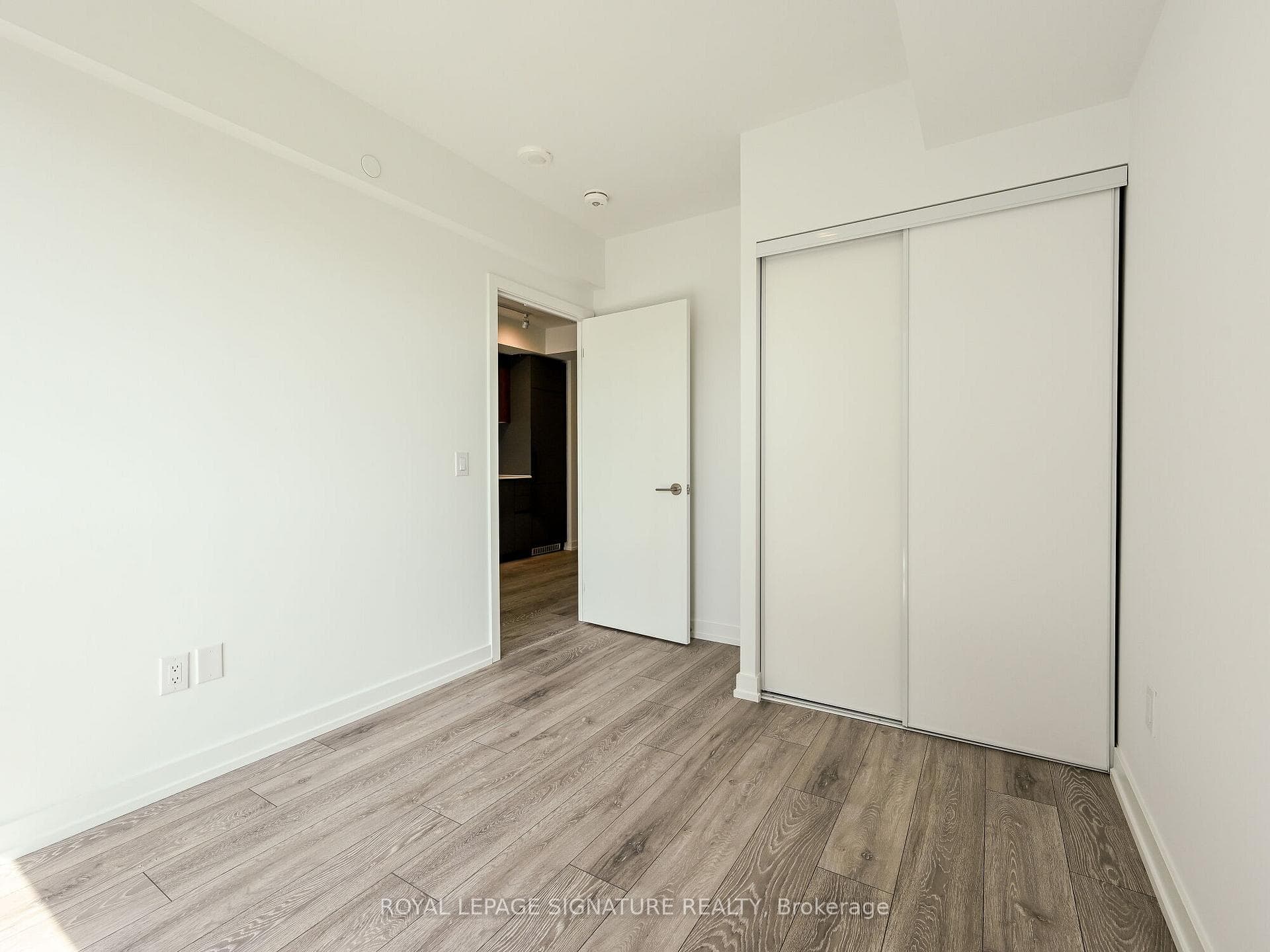 1100 Sheppard Avenue Unit 1032 photo 25
