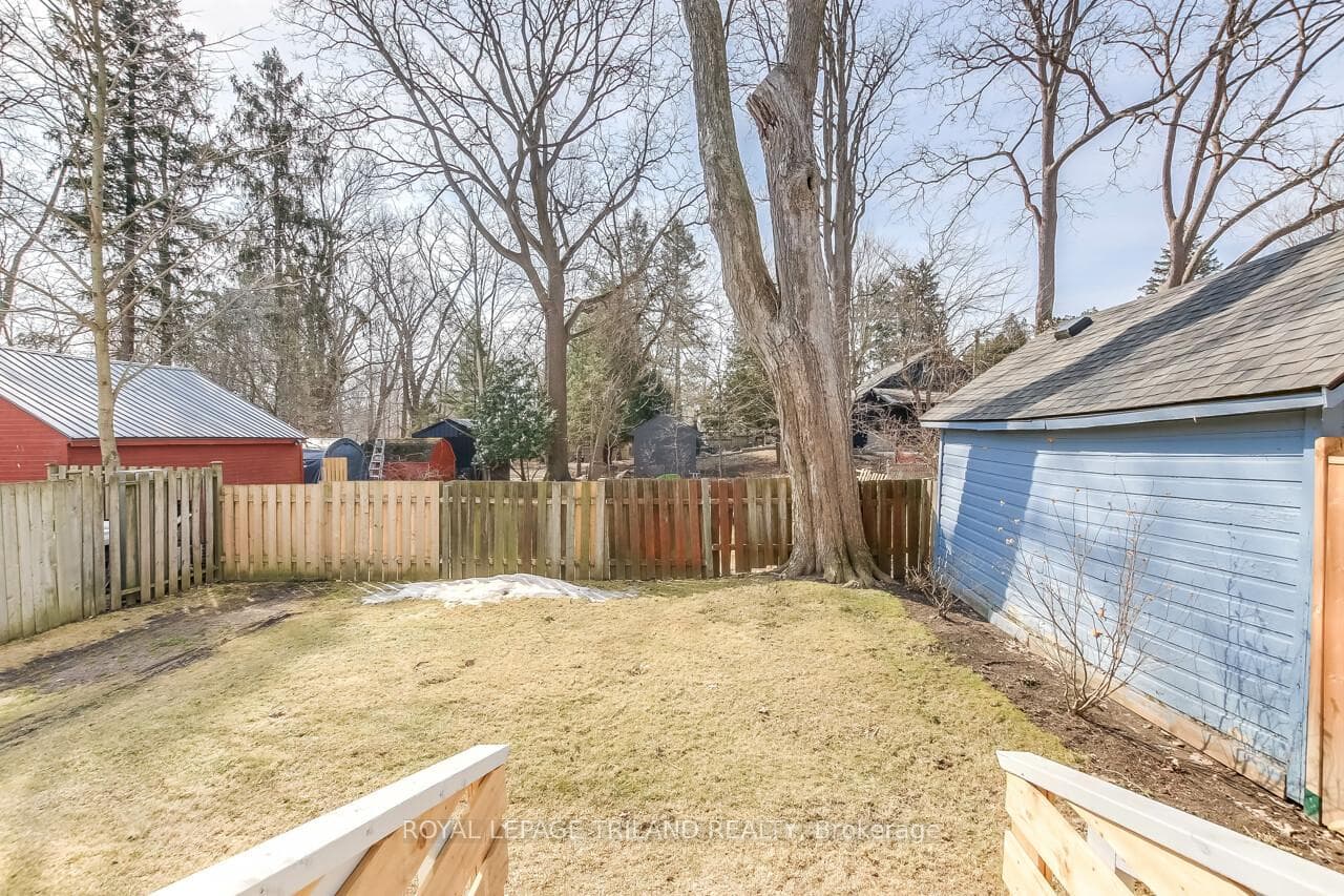 24 Gladstone Avenue photo 31