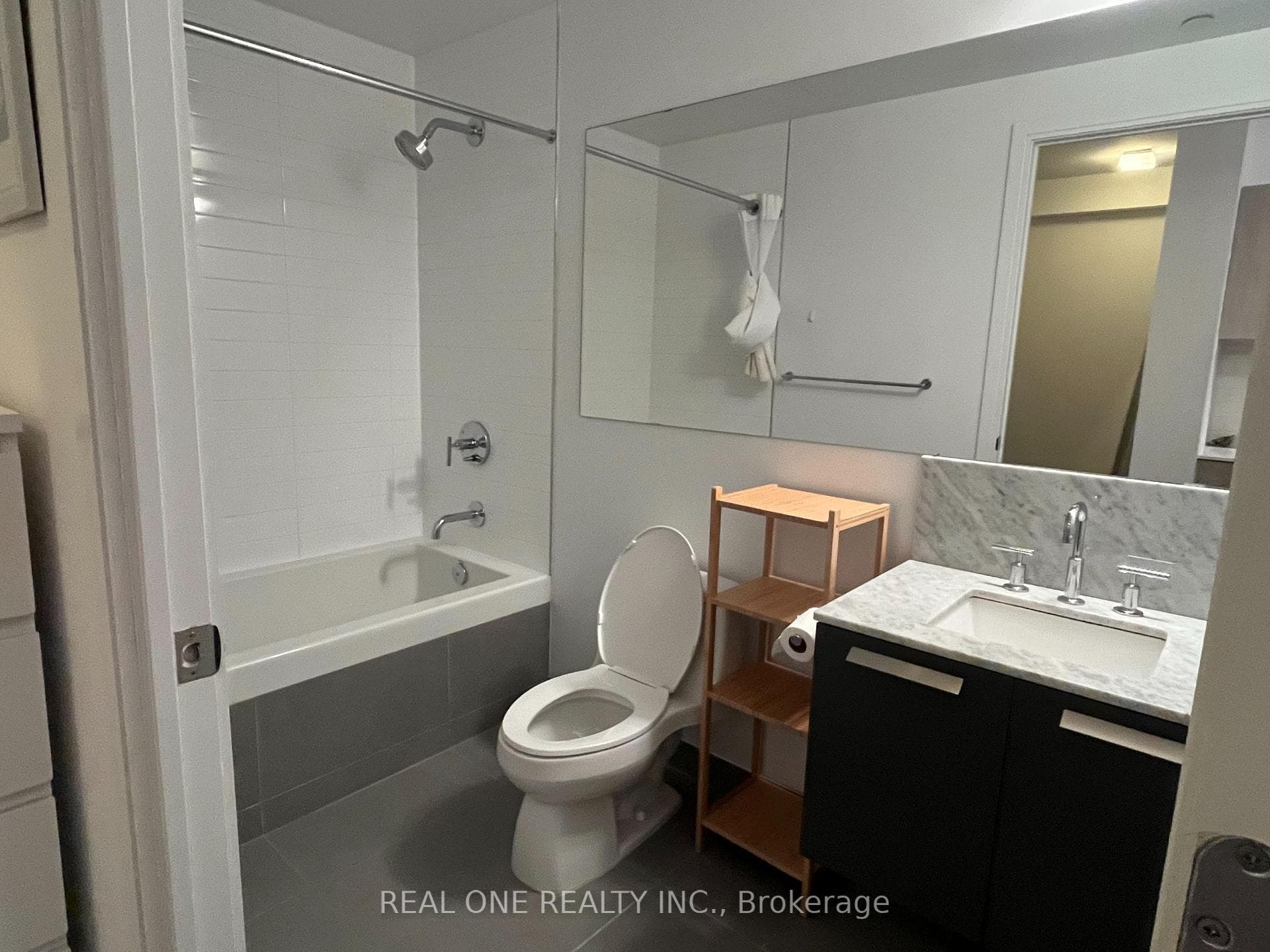 42 Charles Street Unit 2904 photo 14