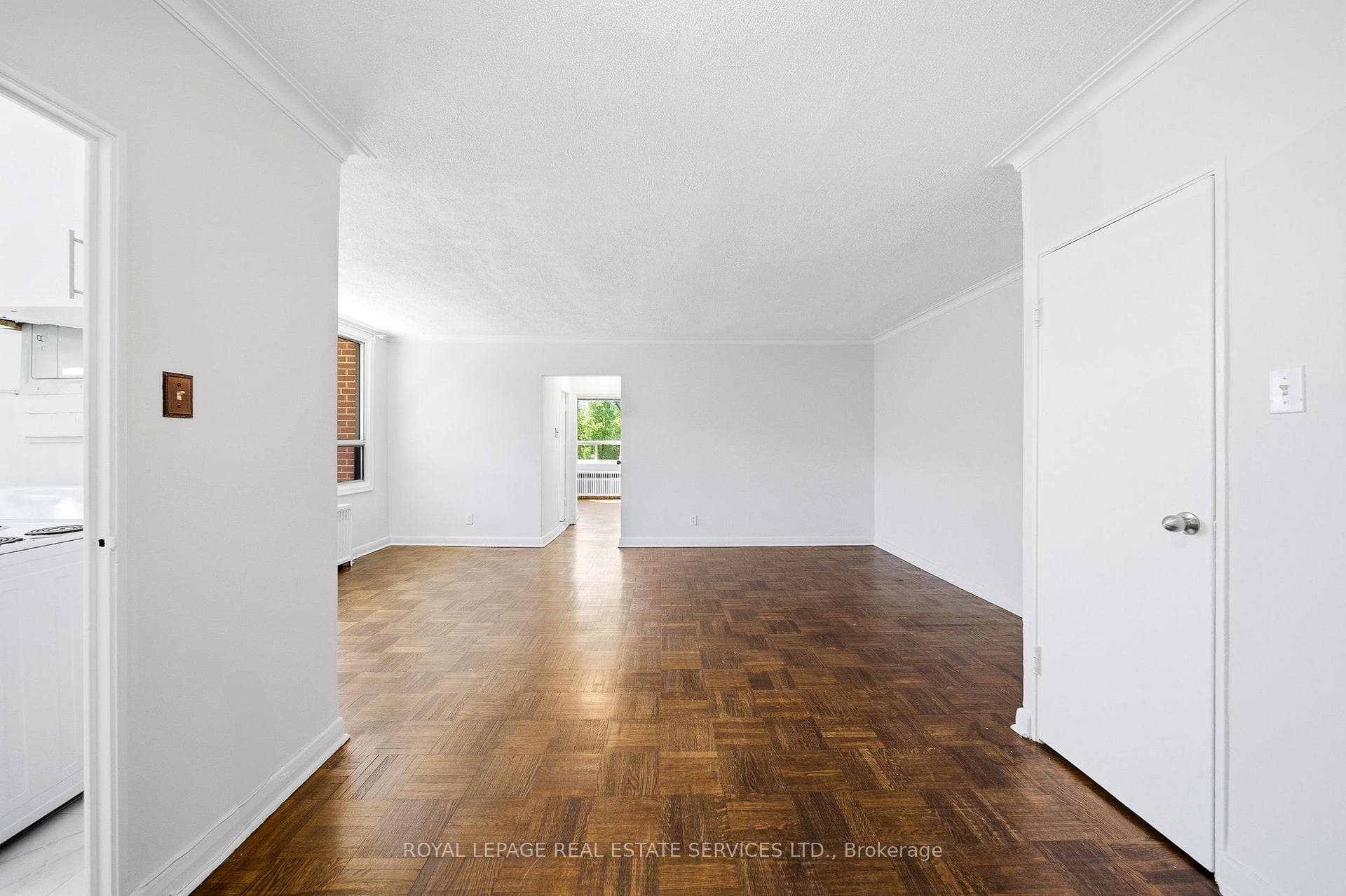 172 Berry Road Unit 104 photo 4