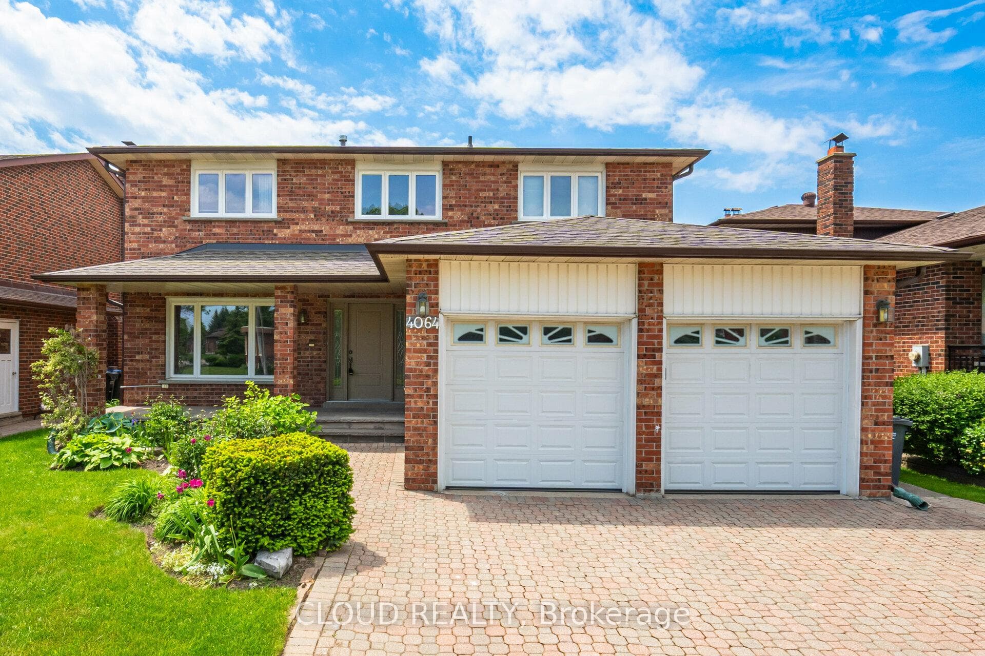 4064 Molly Avenue photo 1