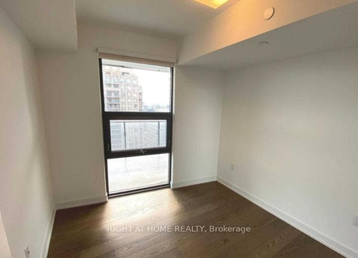 11 Wellesley Street Unit 2405 photo 5