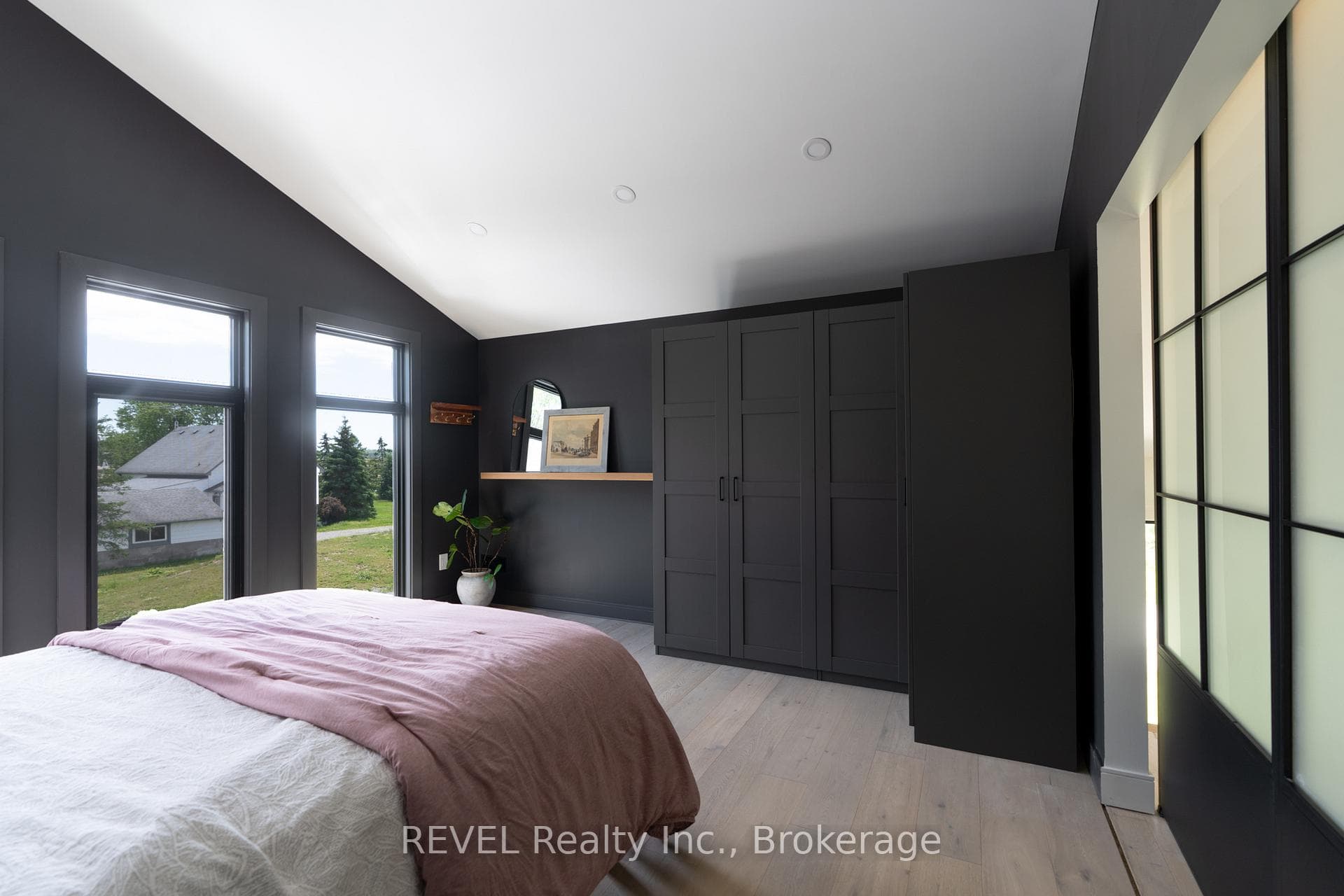 3901 White Road photo 38