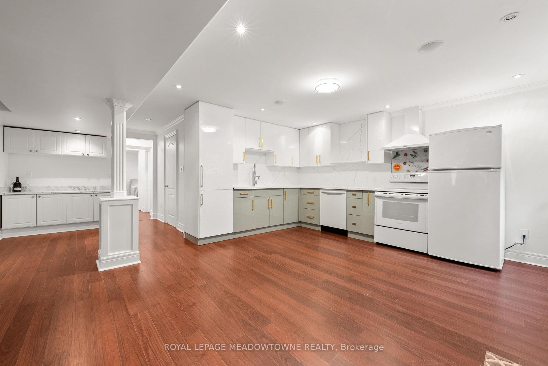 17 Mcnutt Street photo 35