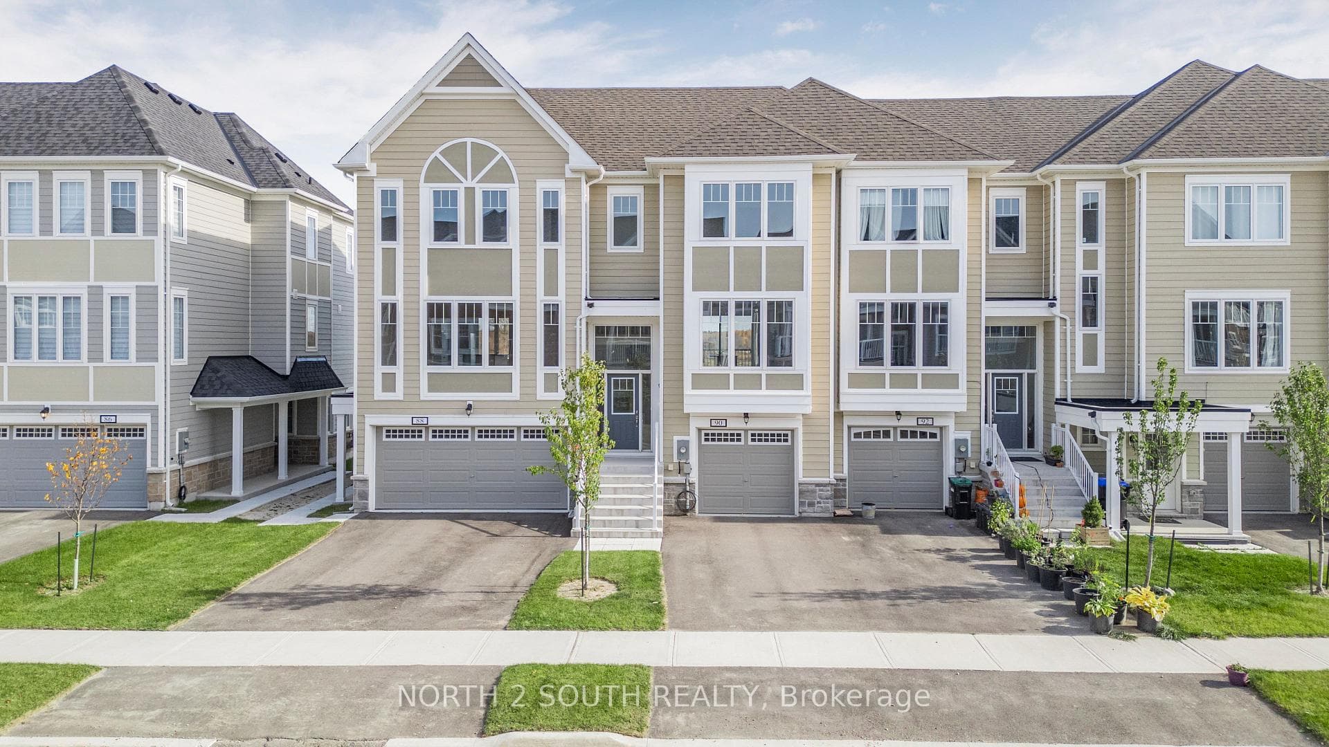 90 Sandhill Crane Drive photo 2