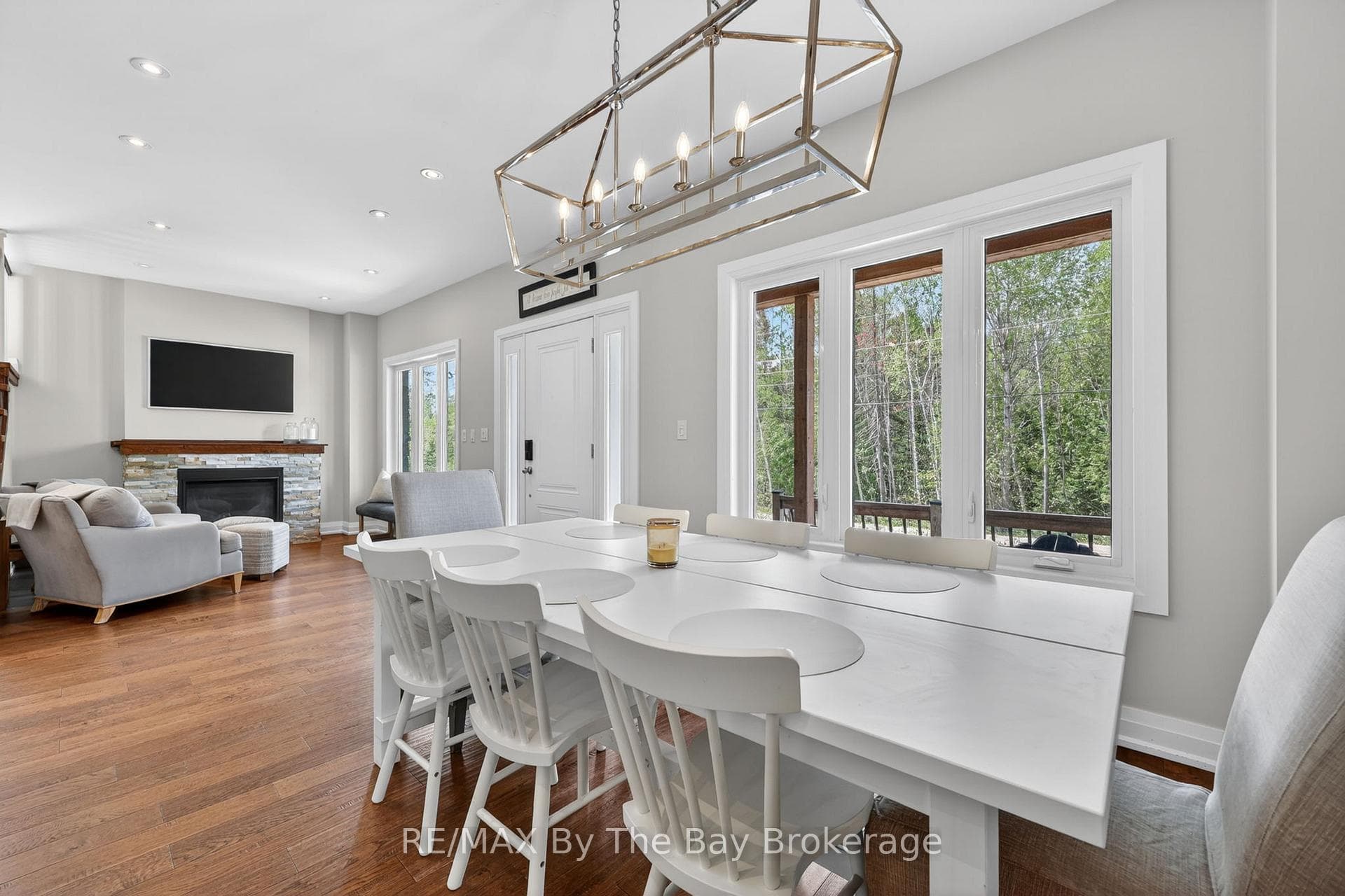 17 Elizabeth Avenue photo 9