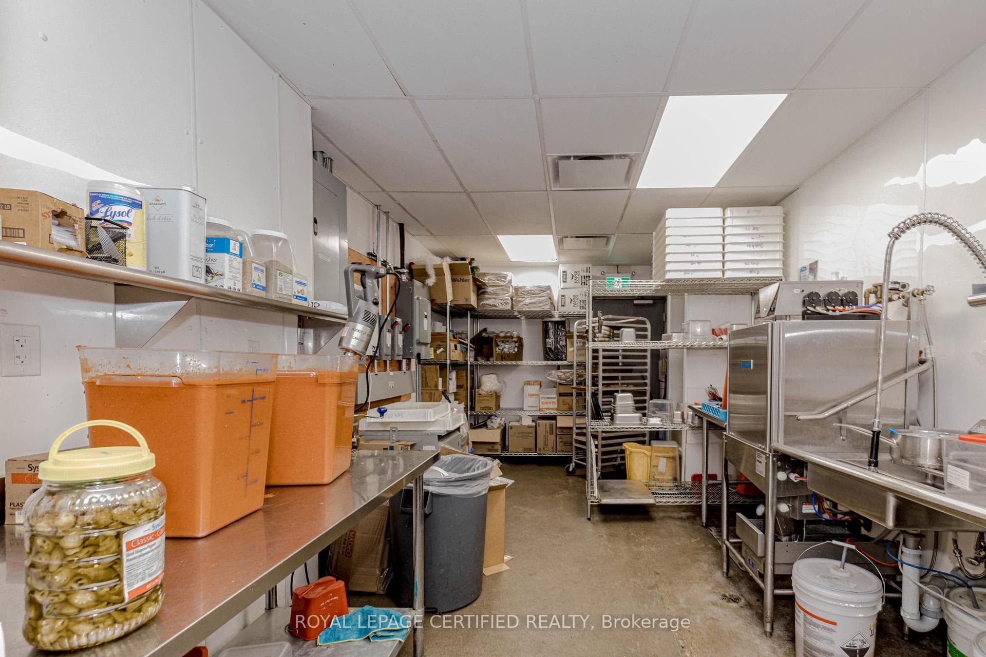 8470 Highway 27 N/A Unit 101 photo 33