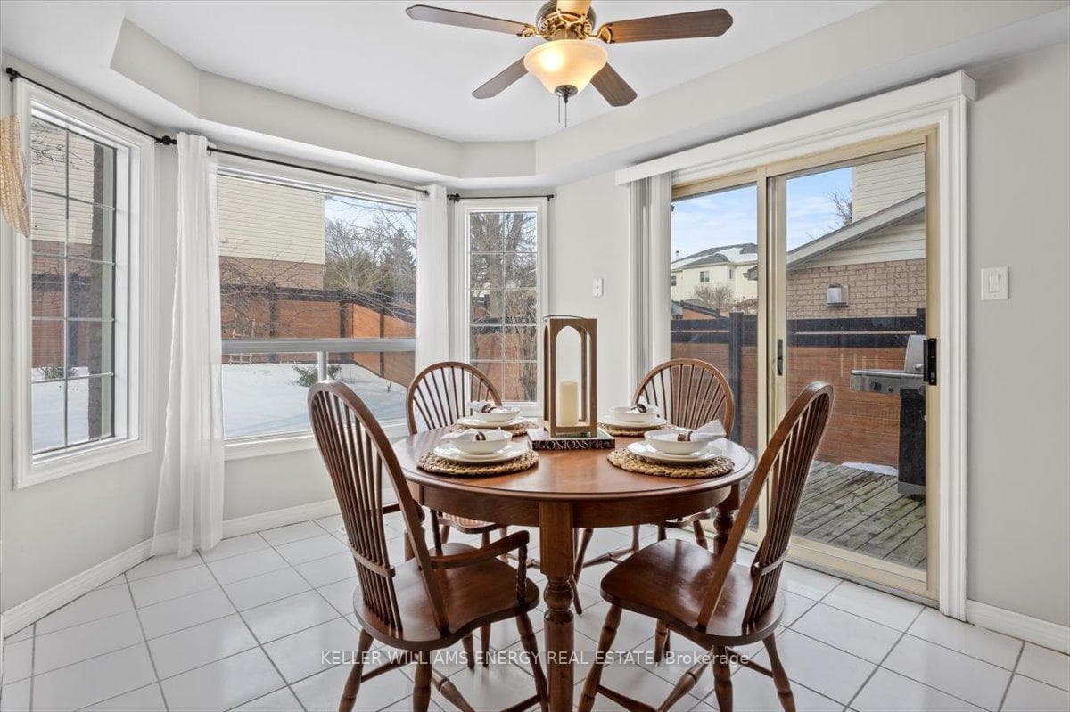 2 Resnik Drive photo 9