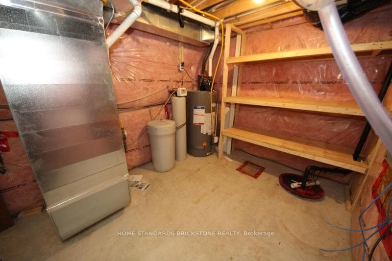 281 Sweet Gale Street photo 32