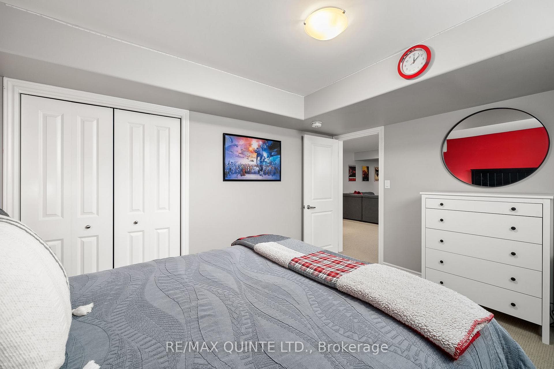 2 Mavis Way photo 25