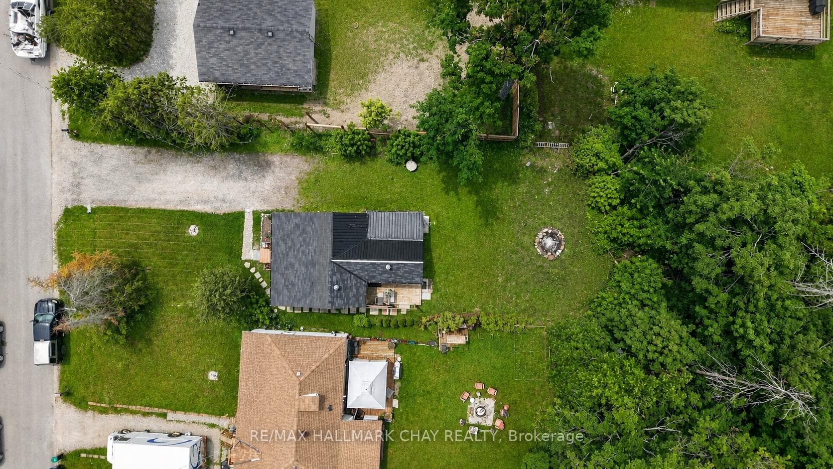 8 Myrtle Avenue photo 22