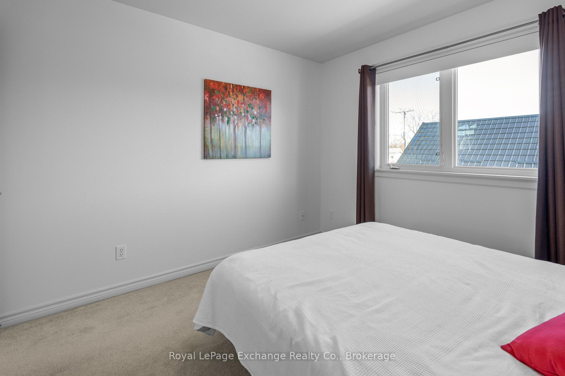 433 QUEEN Street Unit 1 photo 27