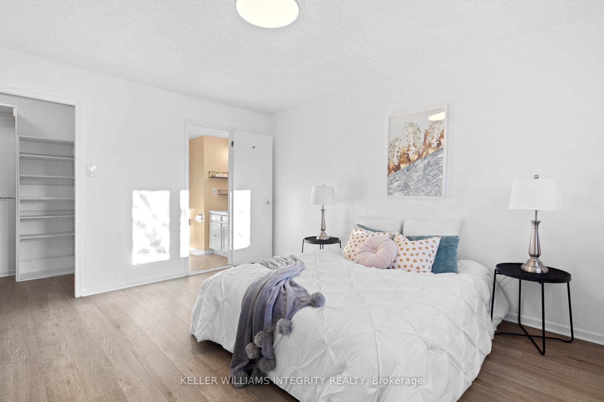 20 Gillespie Crescent photo 17