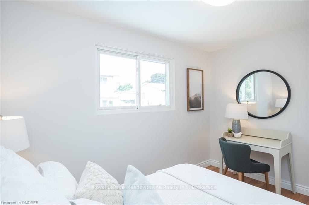 291 BASTEDO Court photo 26