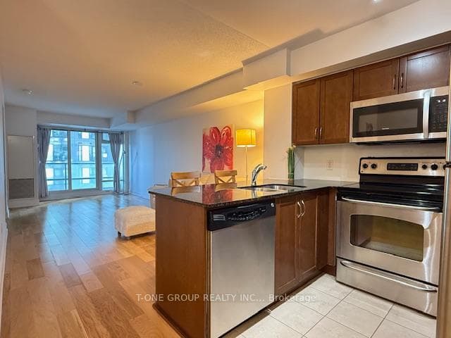 2181 Yonge Street Unit 1503 photo 6