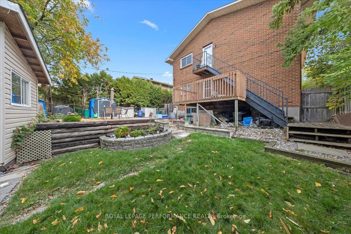 1702 Russell Road Unit 2 photo 12