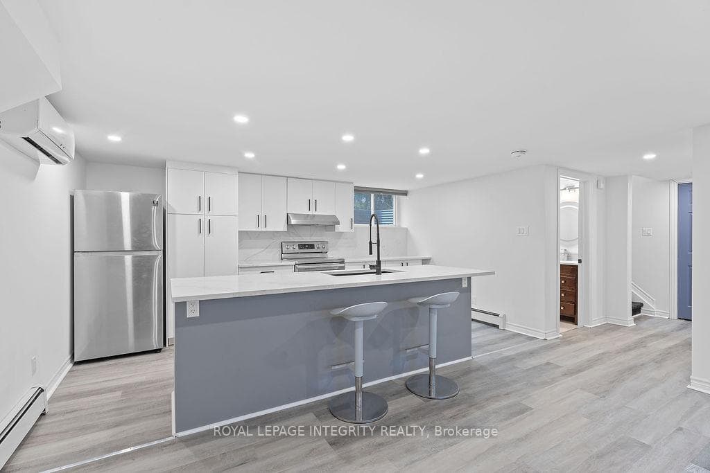 1105 FALAISE Road Unit B photo 12
