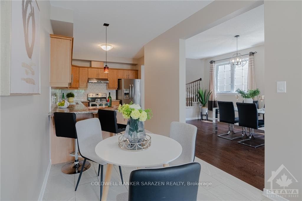 150 LARAMIE Crescent photo 11