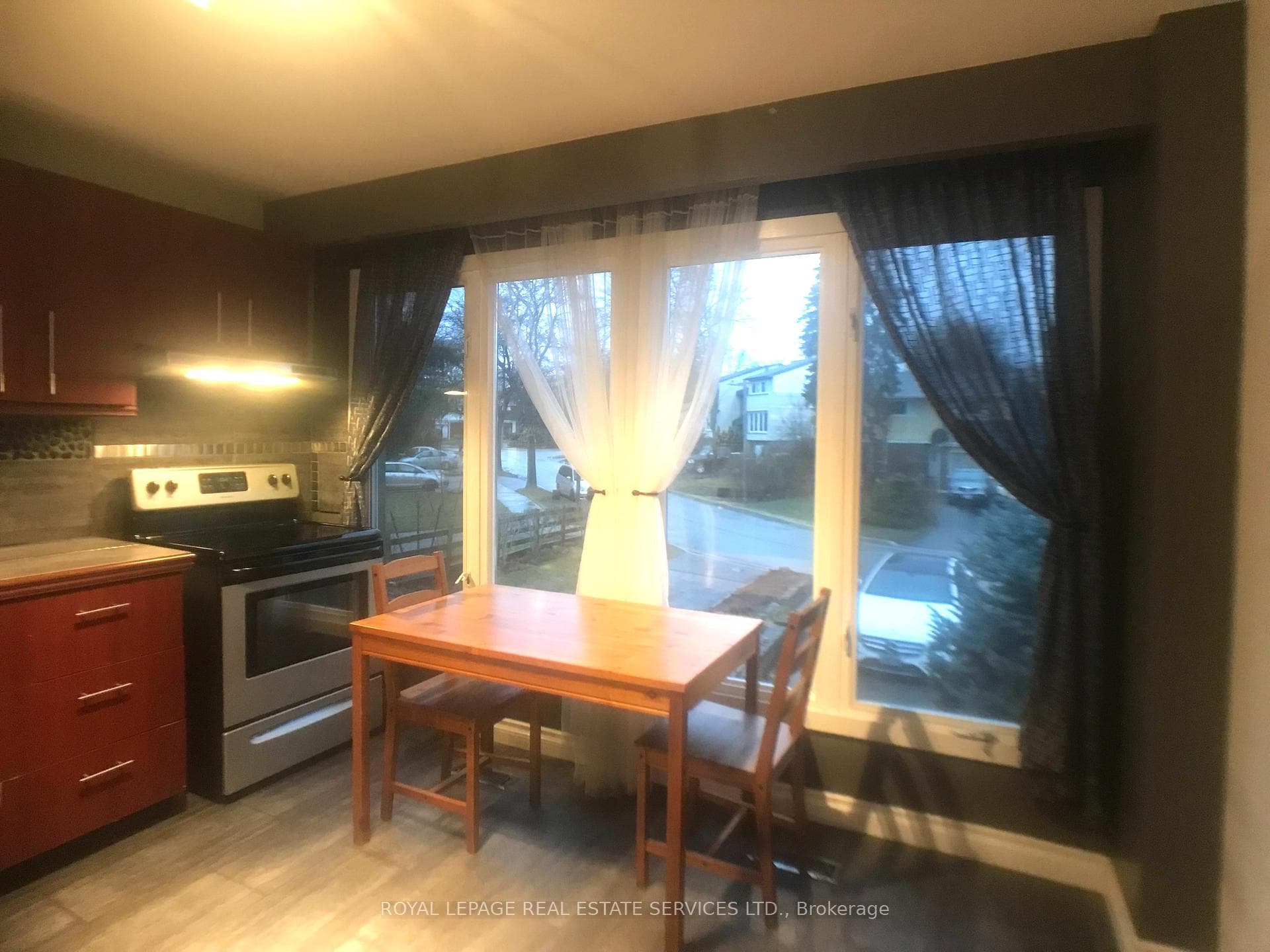 2132 Millway Gate photo 15
