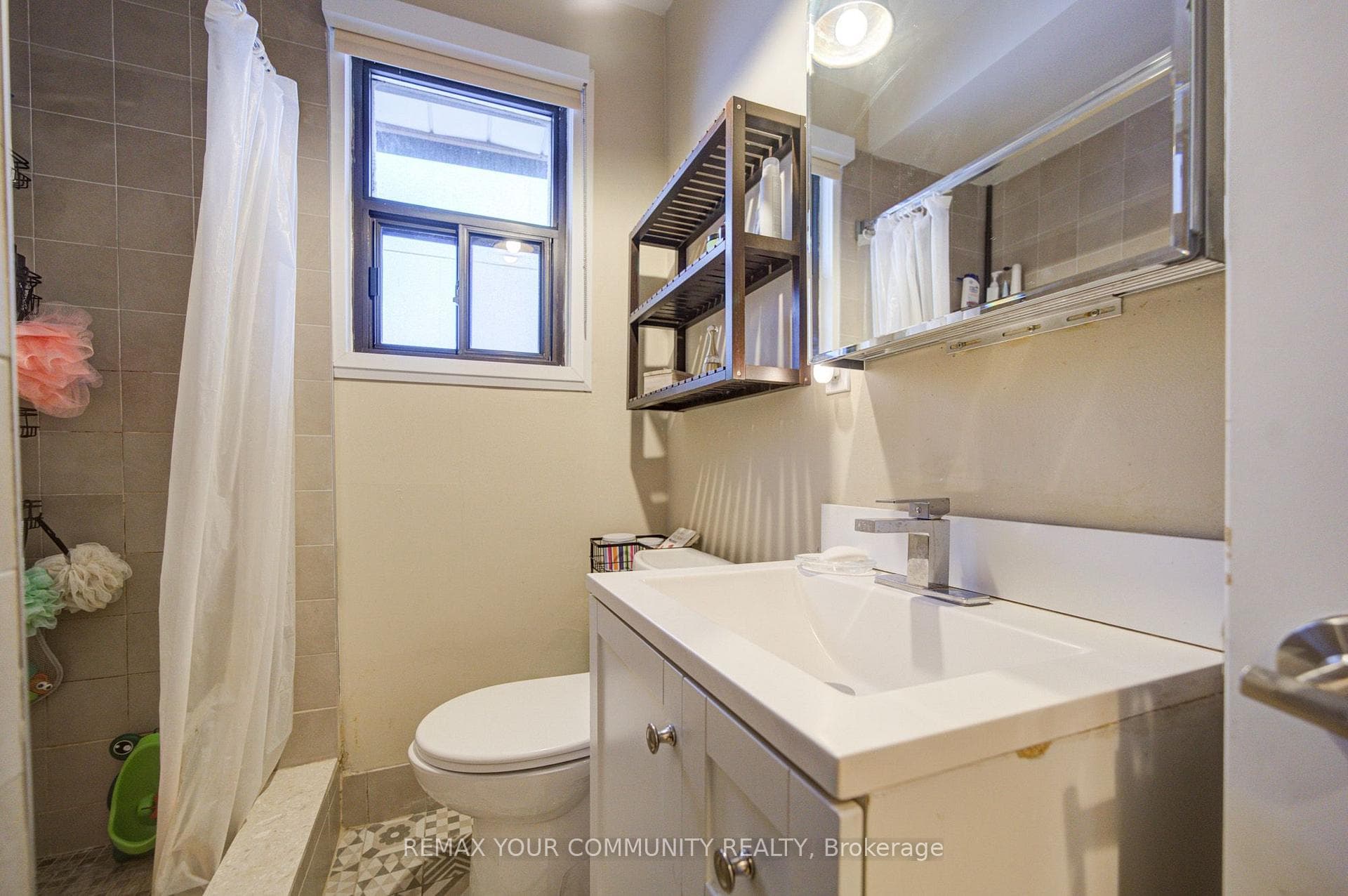 29 Ennerdale Road Unit Main photo 31