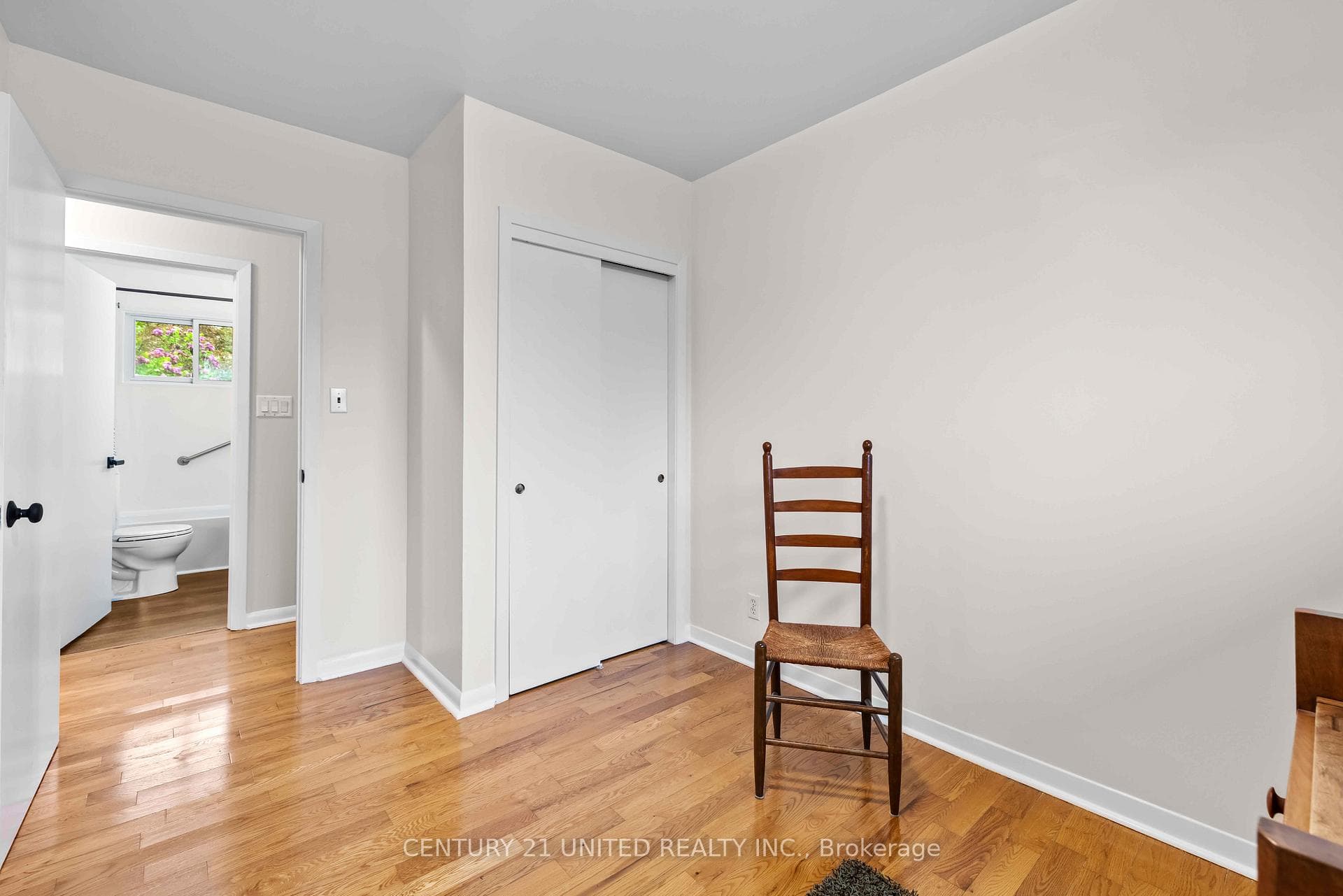 1247 Mann Road photo 19