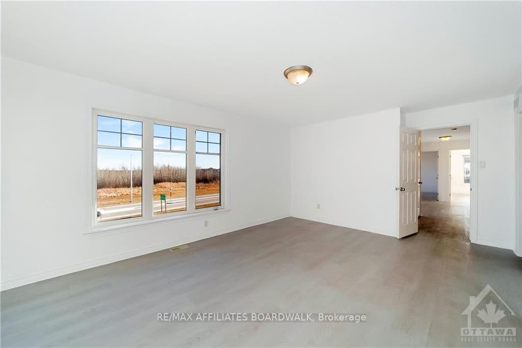 349 GRAMMOND Circle photo 21