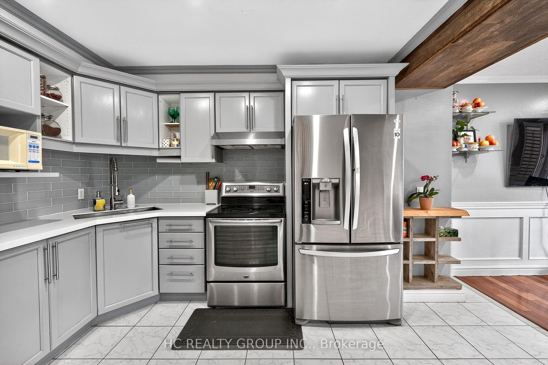 2080 Leanne Boulevard Unit 81 photo 10