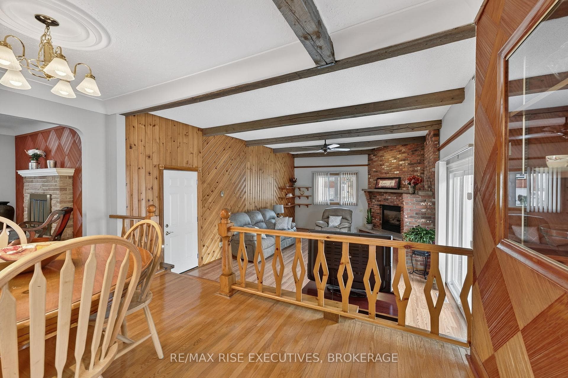 788 Meadowood Road photo 9