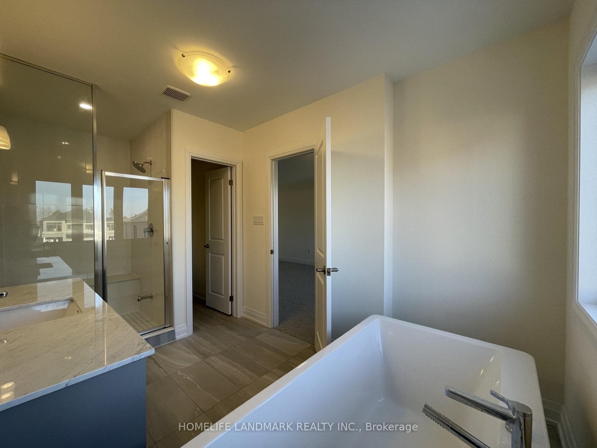 38 Daisy Street photo 16